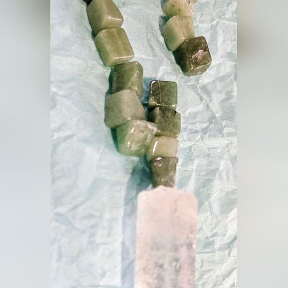 Square Green Aventurine Lumurian Hand Made Silver Loop Water Window Crystal L2 - Picture 6 of 8